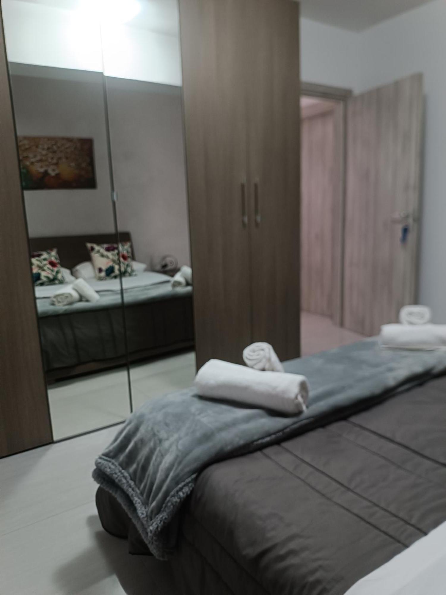 Bed and Breakfast Sweety House San Giovanni Gemini Exteriér fotografie